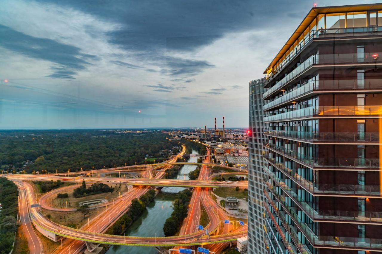 Triiiple Tower Dream Apartments With Rooftop-Summer-Pool Wien Exterior foto